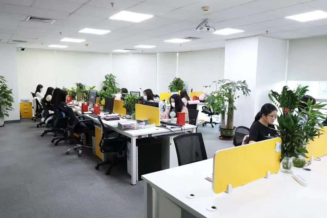 办公区第一张照片